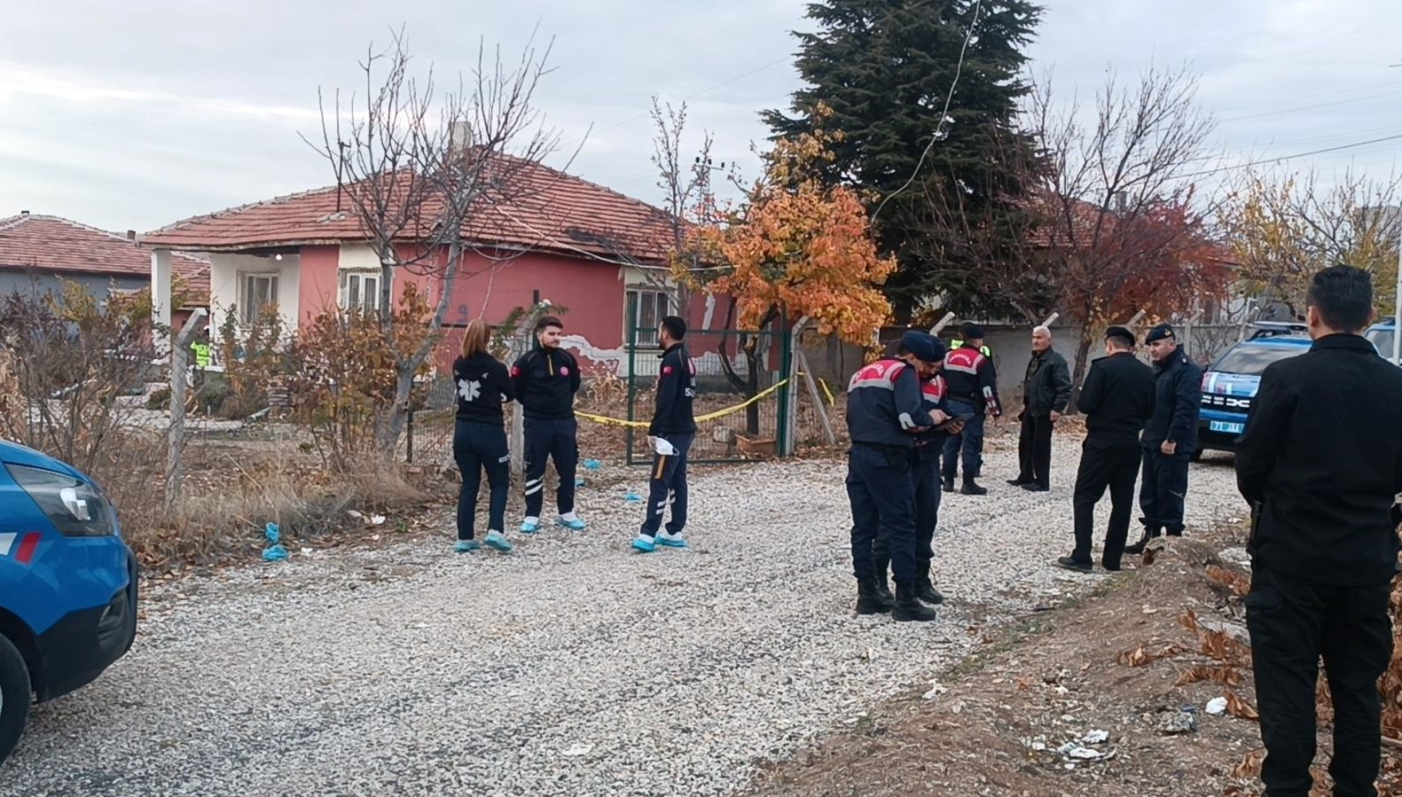 şizofren hastası dehşet saçtı: Eniştesini öldürdü, annesini ağır yaraladı